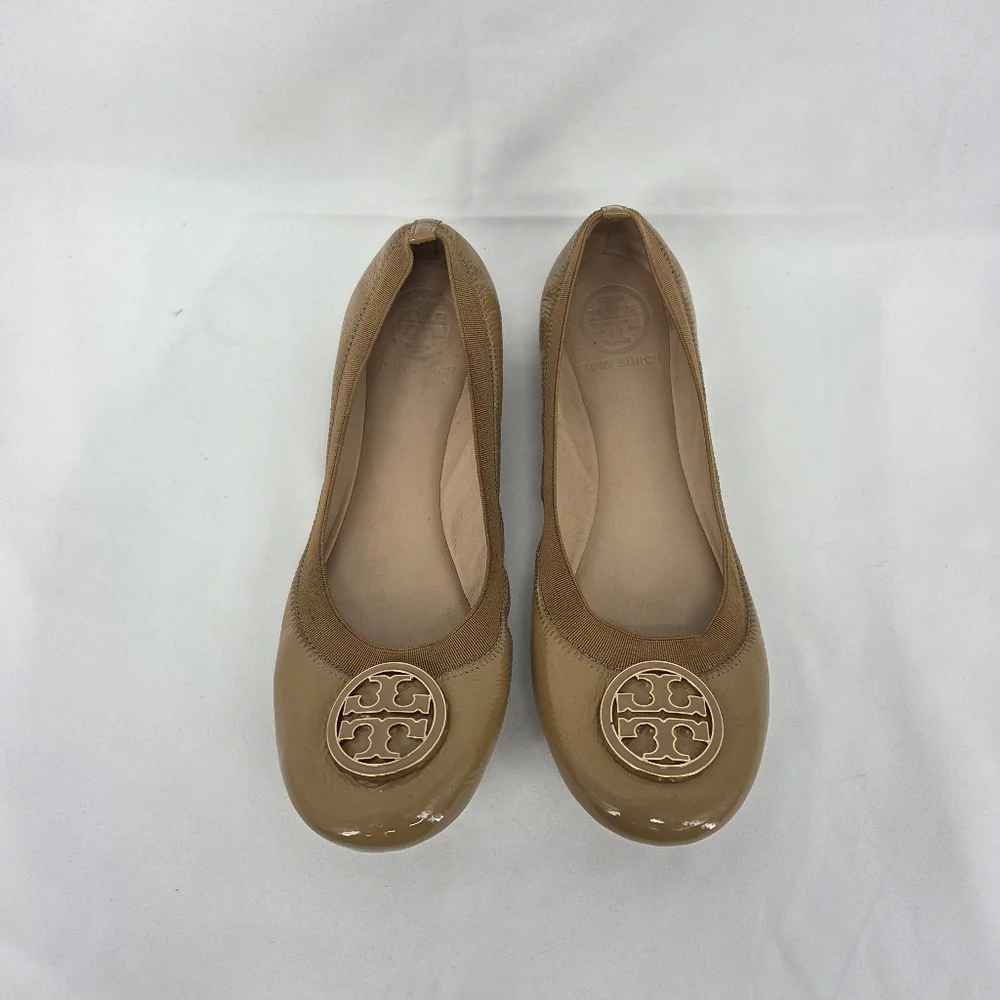 Tory Burch Caroline Ballet Flats s/n 36509 7M Camel color Patent Leather